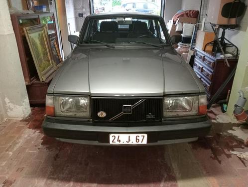 Volvo 240 GLT, Auto's, Volvo, Particulier, Bluetooth, Centrale vergrendeling, Metallic lak, Open dak, Radio, Benzine, Sedan, Handgeschakeld