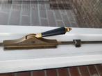 Koperen egpagnolet, Doe-het-zelf en Verbouw, Hang- en Sluitwerk, Ophalen of Verzenden, Gebruikt, Koper of Messing