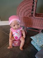 Rieten Poppenwagen met Babyborn Pop & Accessoires, Kinderen en Baby's, Speelgoed | Poppen, Ophalen, Zo goed als nieuw, Babypop