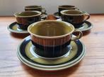 Arabia "KOSMOS" theekop- en schotels 5x - GOG - Finland, Huis en Inrichting, Keuken | Servies, Ophalen of Verzenden, Overige stijlen