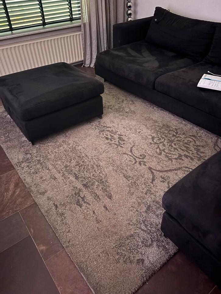 Mooi Vloerkleed 160x230 - Netjes Onderhouden, Huis en Inrichting, Stoffering | Tapijten en Kleden, Zo goed als nieuw, 150 tot 200 cm