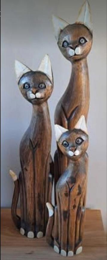Houten katten familie! beschikbaar voor biedingen