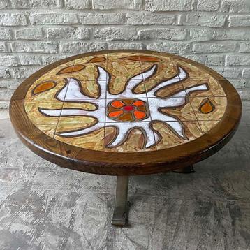 Vallauris salontafel tegeltafel jaren 70 vintage beschikbaar voor biedingen