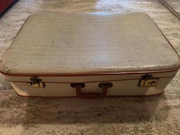 Vintage Koffer - Charmant & Uniek! Ook mooi als decoratie beschikbaar voor biedingen