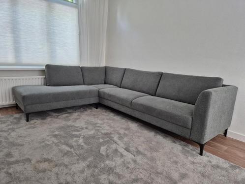 Hoekbank Gulnare – Slechts 1 jaar oud!, Huis en Inrichting, Banken | Bankstellen, Zo goed als nieuw, Hoekbank, Driepersoons, 250 tot 300 cm