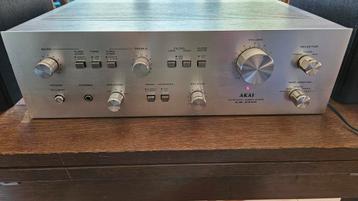 Akai AM-2400 beschikbaar voor biedingen