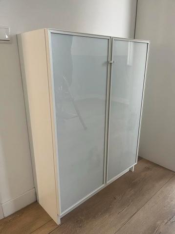IKEA Billy Boekenkast met Högbo Deuren - afbeelding 2