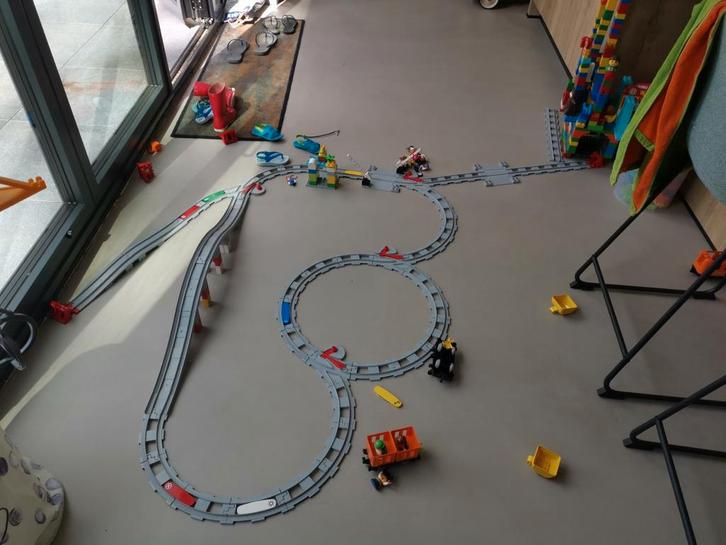Lego duplo goederentrein10875 & treinbrug en rails 10872, Kinderen en Baby's, Speelgoed | Duplo en Lego, Gebruikt, Duplo, Complete set