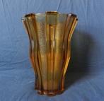 Amber glazen spreidende vaas Val St Lambert type Luxval h 22, Antiek en Kunst, Antiek | Glas en Kristal, Ophalen of Verzenden