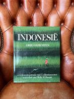 Nederlands boek uit 1977:  Indonesië in 160 fotopagina’s, Ophalen of Verzenden, Zo goed als nieuw, Hella S. Haasse, Overige onderwerpen