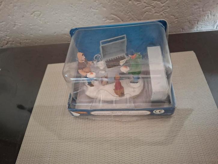 Lemax Grillin' & Chillin / gezellig bbqen samen, Diversen, Kerst, Zo goed als nieuw, Ophalen of Verzenden