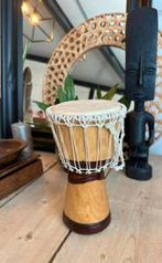 Afrikaanse trommel / drum / bongo van hout en leer, Antiek en Kunst, Ophalen of Verzenden