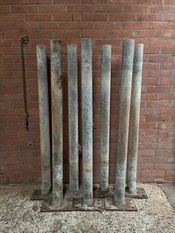 Ligboxpalen / stalpalen 120cm beschikbaar voor biedingen