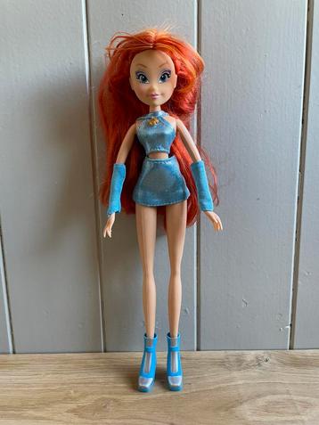 Winx Club Charmix Fairy Bloom   Witty Toys   2012  Barbie beschikbaar voor biedingen