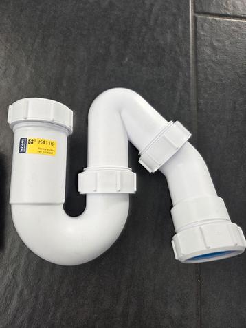 Buissifon/stankafsluiter kunststof, nieuw beschikbaar voor biedingen