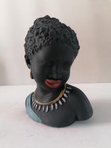 vintage gipsen hoofd/buste van een afrikaanse vrouw 37x27 cm beschikbaar voor biedingen