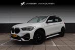 BMW X1 xDrive25e * PHEV * Sport Line * Trekhaak * Navigatie, Auto's, BMW, Gebruikt, Leder en Stof, Wit, Bedrijf