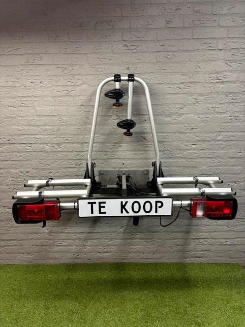 UEBLER PRIMAVELI P2 fietsen max 35kg totaal/90gr kantelbaar, Auto diversen, Fietsendragers, Gebruikt, Trekhaakdrager, 2 fietsen