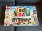 Lego Creator Downtown Diner 10260 - Nieuw, doos beschadigd, Ophalen of Verzenden, Nieuw, Complete set, Lego