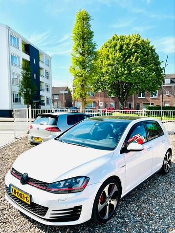 Volkswagen Golf 7 2.0 GTI Performance +Handbak  Zeer Mooi. beschikbaar voor biedingen