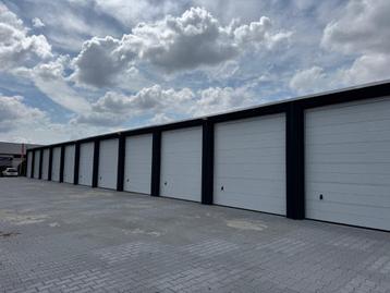 XXL garageboxen te huur in Emmeloord! beschikbaar voor biedingen