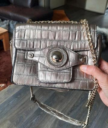 Versace jeans schouder/cross body tas nieuwstaat beschikbaar voor biedingen