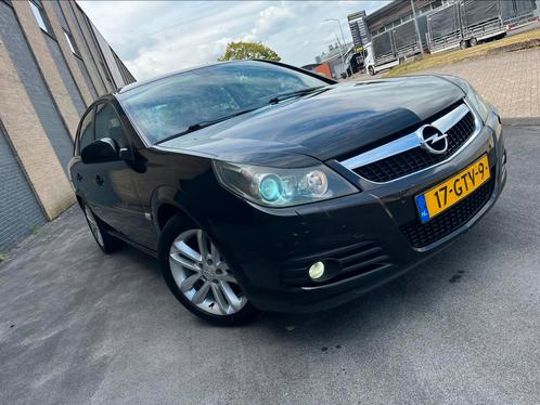 Opel Vectra 1.8 16V GTS 2008 Zwart, Auto's, Opel, Particulier, Vectra, Benzine, C, Hatchback, Handgeschakeld, Origineel Nederlands