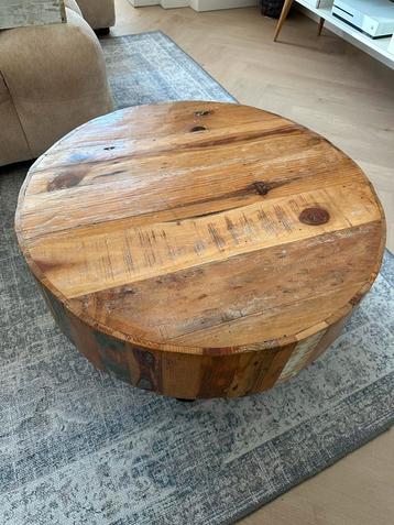 Massief Houten Salontafel beschikbaar voor biedingen
