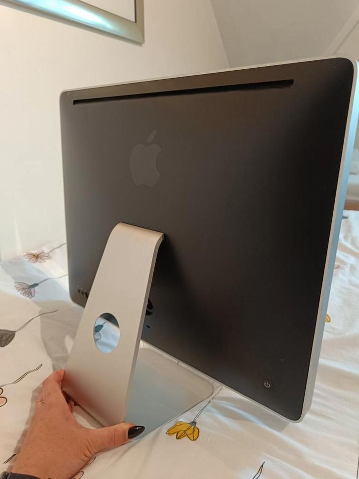 iMac 20-inch (Early 2008) - Goed Onderhouden, Computers en Software, Apple Desktops, Gebruikt, iMac, 2 tot 3 Ghz, Ophalen of Verzenden