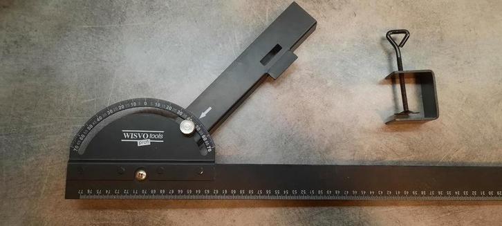 Hoekmeter 77cm - Precisie gereedschap, Doe-het-zelf en Verbouw, Meetapparatuur, Gebruikt, Overige meters, Ophalen of Verzenden