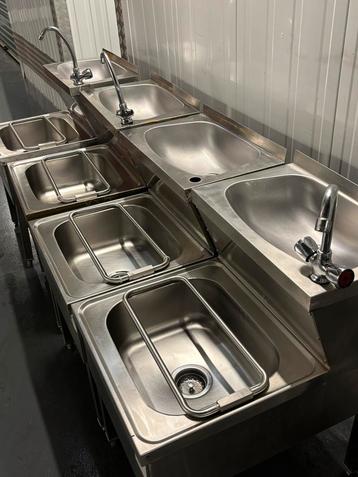 RVS Spoelbakken/Spoeltafel/Kniebakken Horeca/FoodTruck beschikbaar voor biedingen