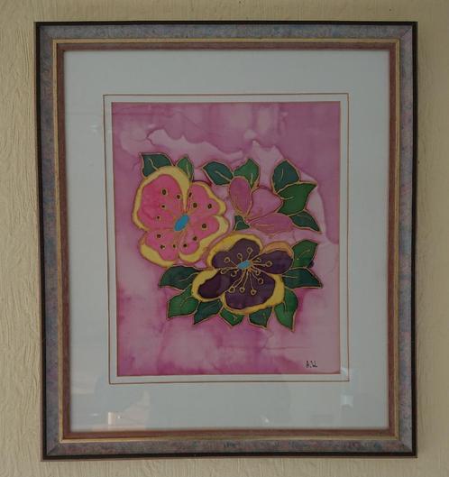 Schilderij zijde - A. W. - Bloemen - Houten lijst 58x50 cm, Huis en Inrichting, Woonaccessoires | Schilderijen, Tekeningen en Foto's