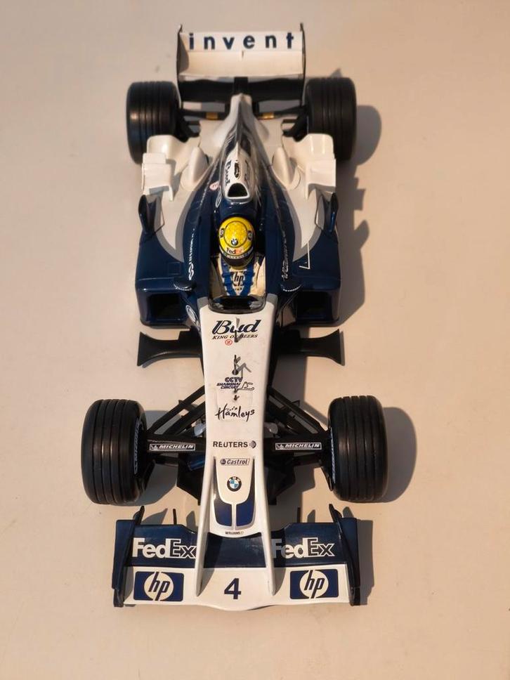 Williams F1 BMW FW26 uit 2004 van Minichamps, Hobby en Vrije tijd, Modelauto's | 1:18, Zo goed als nieuw, Auto, MiniChamps, Ophalen of Verzenden