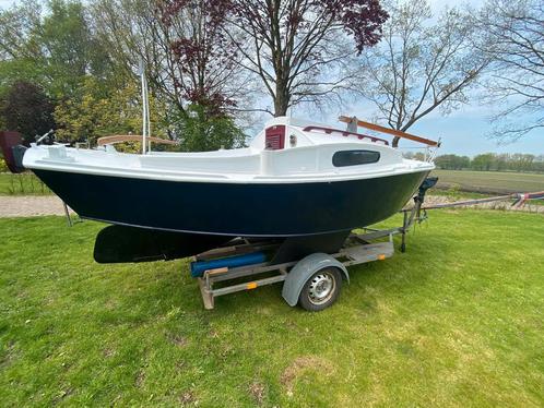 Klassiek Kajuitzeilbootje, Watersport en Boten, Vis- en Consoleboten, Zo goed als nieuw, Ophalen of Verzenden