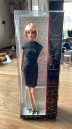Barbie basic black label 2009, Ophalen of Verzenden, Nieuw, Fashion Doll