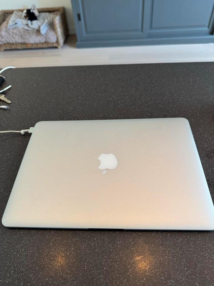 MacBook Air 2015 - 13 inch - Sequoia 15.7.2, Computers en Software, Apple Macbooks, Gebruikt, MacBook Air, 13 inch, Minder dan 2 Ghz