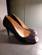 Elegante zwarte Italiaanse peeptoe pumps maat 39, Kleding | Dames, Schoenen, Pumps, Verzenden, Zwart, Zo goed als nieuw