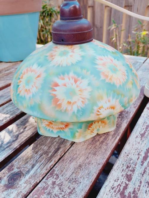 Antieke hanglamp van opaline glas, Antiek en Kunst, Antiek | Lampen, Ophalen