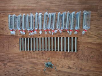 Zware RVS handgrepen voor de keuken. 36 stuks. beschikbaar voor biedingen