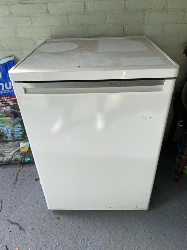 Bosch Koelkast - Compact Model, Witgoed en Apparatuur, Koelkasten en IJskasten, Gebruikt, Zonder vriesvak, Minder dan 75 liter