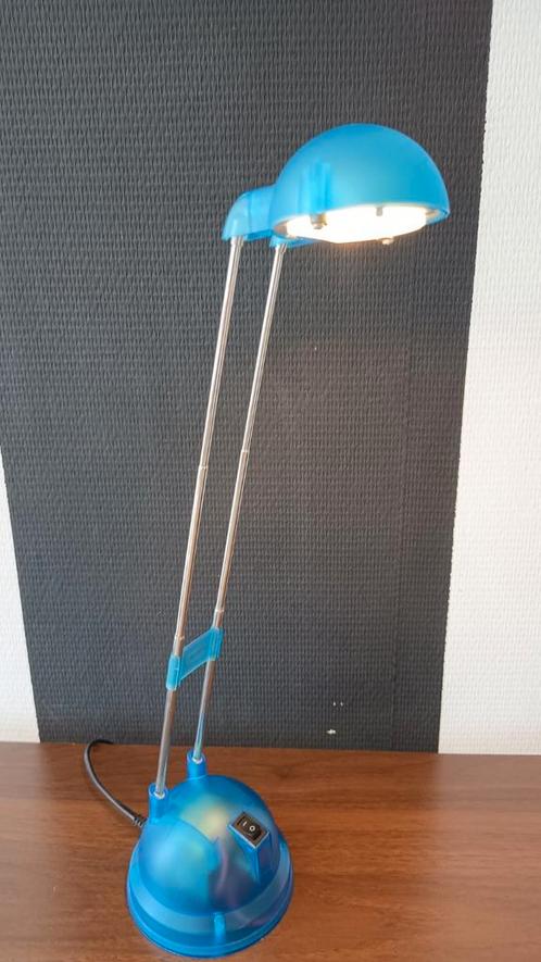 Vintage Ikea Espressivo bureaulamp blauw transparant, Huis en Inrichting, Lampen | Tafellampen, Zo goed als nieuw, Minder dan 50 cm