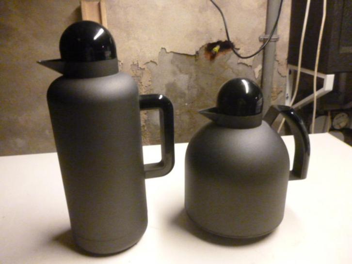 Guzzinni 2 x thermoskan mat zwart, Huis en Inrichting, Keuken | Keukenbenodigdheden, Nieuw, Ophalen of Verzenden