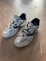 Mizuno zaalschoenen - Maat 44.5 - Volleybal, Verzenden, Zo goed als nieuw, Wit, Sportschoenen