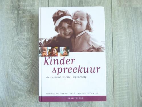 KINDER SPREEKUUR  gezondheid ziekte opv Glöckler Goebel 2003, Boeken, Zwangerschap en Opvoeding, Zo goed als nieuw, Ophalen of Verzenden