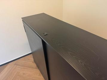 IKEA kast met schuifdeuren en slot zwart - afbeelding 4