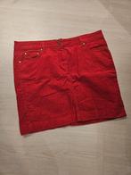 Rood McGregor Corduroy Rokje - Maat 38, Kleding | Dames, Rokken, Zo goed als nieuw, Boven de knie, Rood, Ophalen