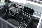 Volkswagen T-Roc 1.5 TSI Style 150PK PANO|CAMERA, Adaptive Cruise Control, 1258 kg, 4 cilinders, Wit