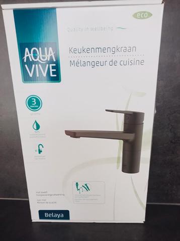 Zwarte mengkraan nieuw! beschikbaar voor biedingen