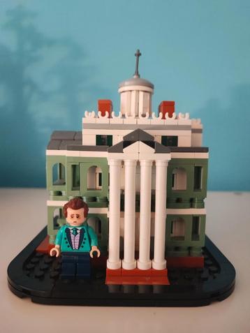 LEGO Disney Haunted Mansion 40521 beschikbaar voor biedingen