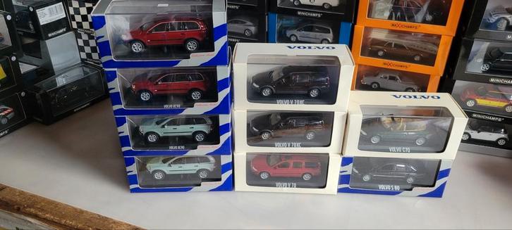 9tal Minichamps Volvo  xc90_V70_v70xc_s80_c70, Hobby en Vrije tijd, Modelauto's | 1:43, Zo goed als nieuw, Auto, MiniChamps, Ophalen of Verzenden
